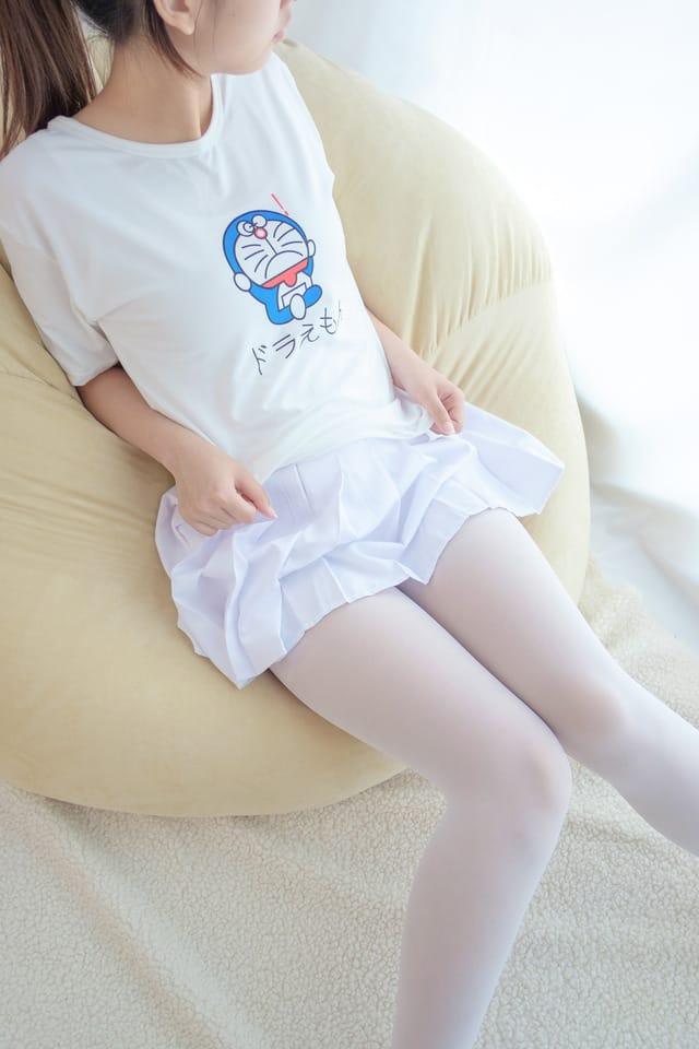 森萝财团 – R15-006 水嫩嫩的白丝美足[71P394M-1