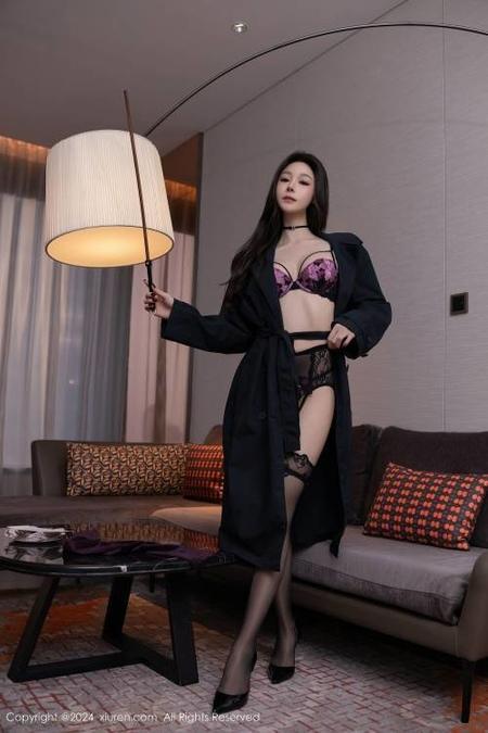 [Xiuren秀人网]2024.12.27 NO.9672 小逗逗[80+1P/792MB]