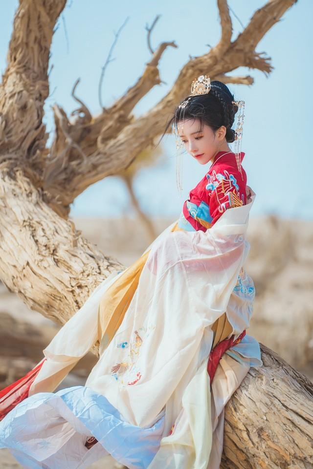 桜桃喵 – NO.206 惊鸿 [15P-375MB]-1