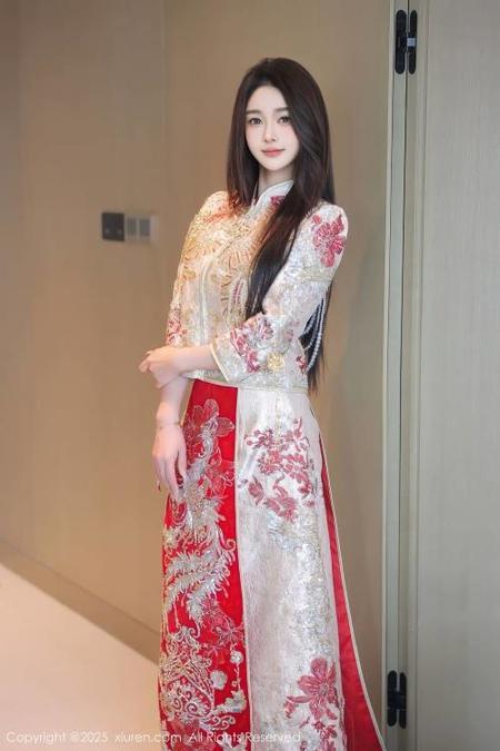 [Xiuren秀人网]2025.01.26 NO.9833 Candy糖糖[88+1P/887MB]