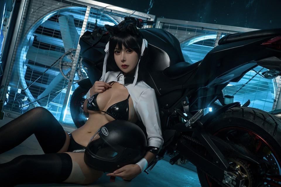 亚马逊鲶鱼 – NO.28 碧蓝航线 爱宕机车 [10P-147MB]-1